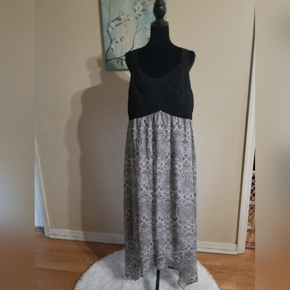Women's plus dress